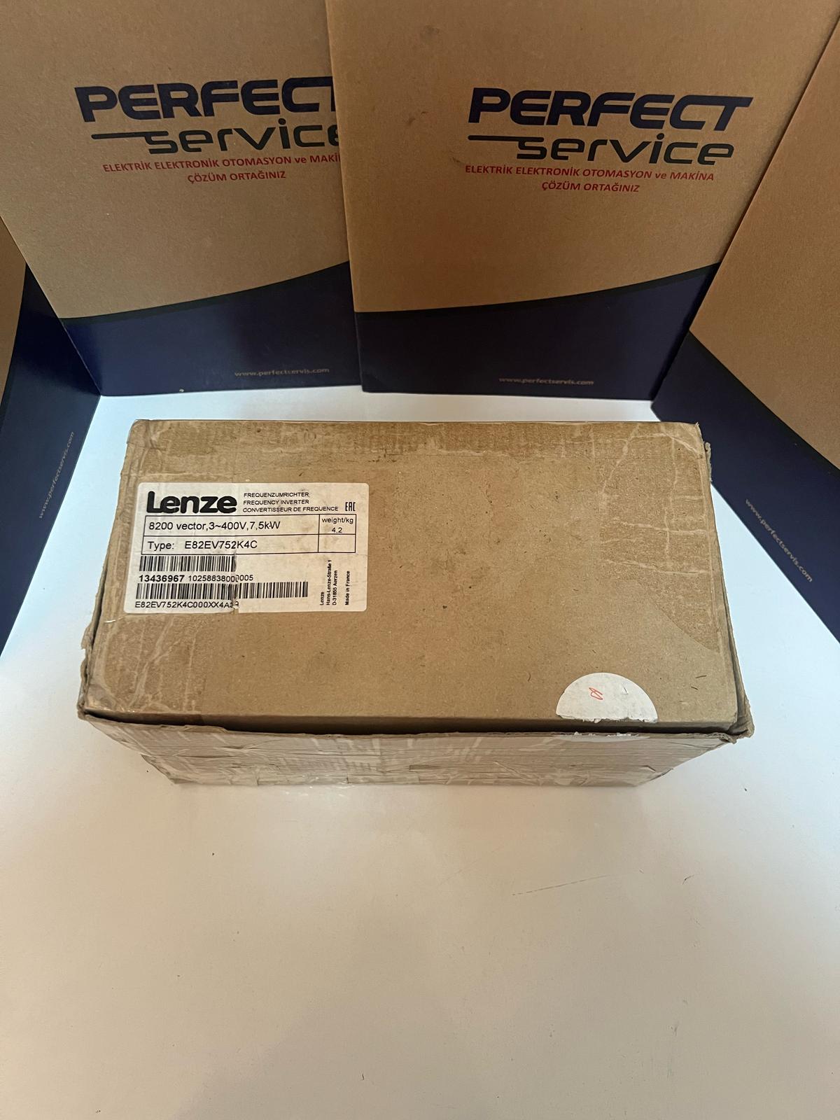 Lenze 8200 Vector E82EV752-4C Frekans İnvertörü – 7.5 kW, 400/500 V