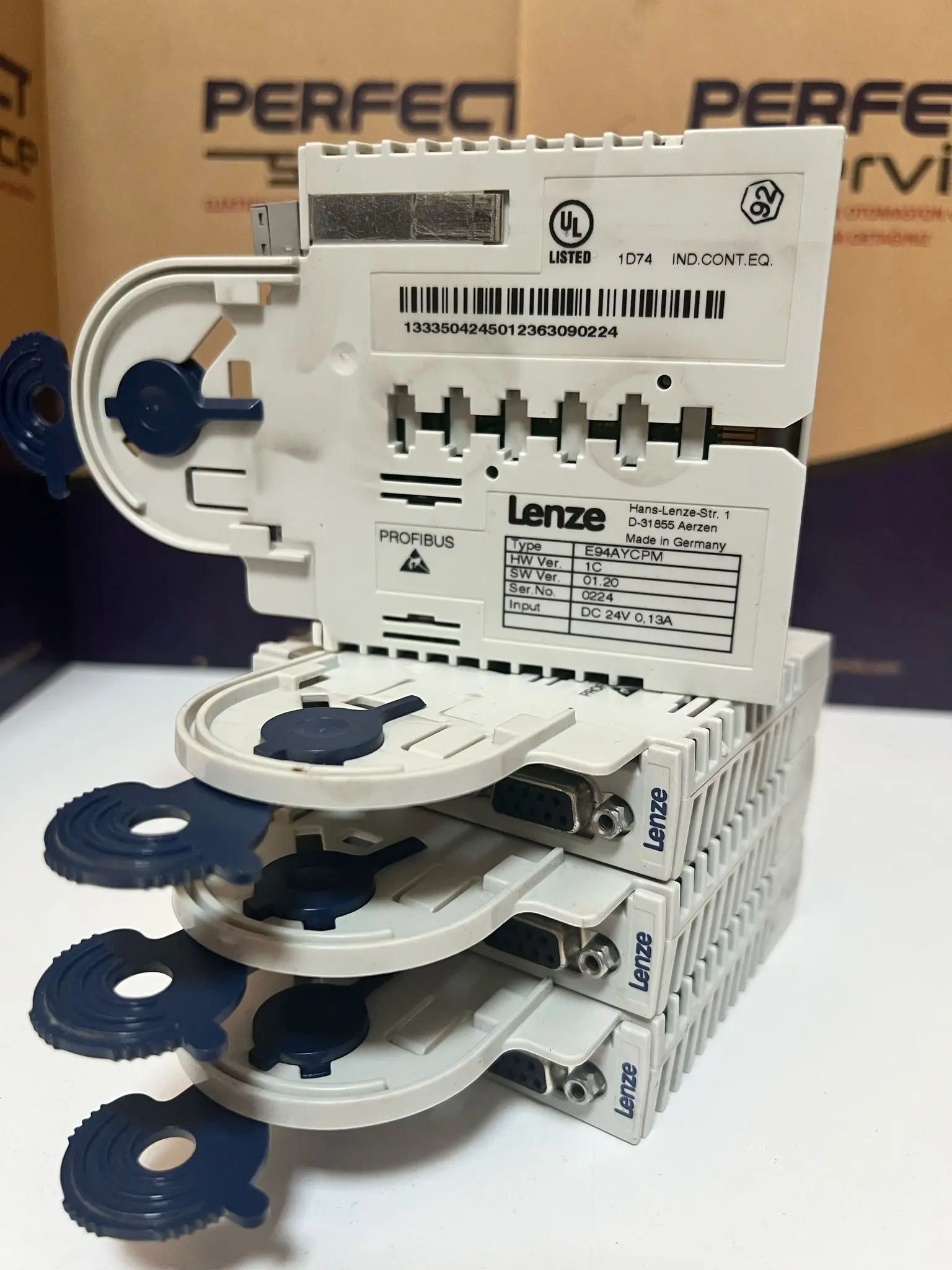 Lenze E94AYCPM PROFIBUS İletişim Modülü