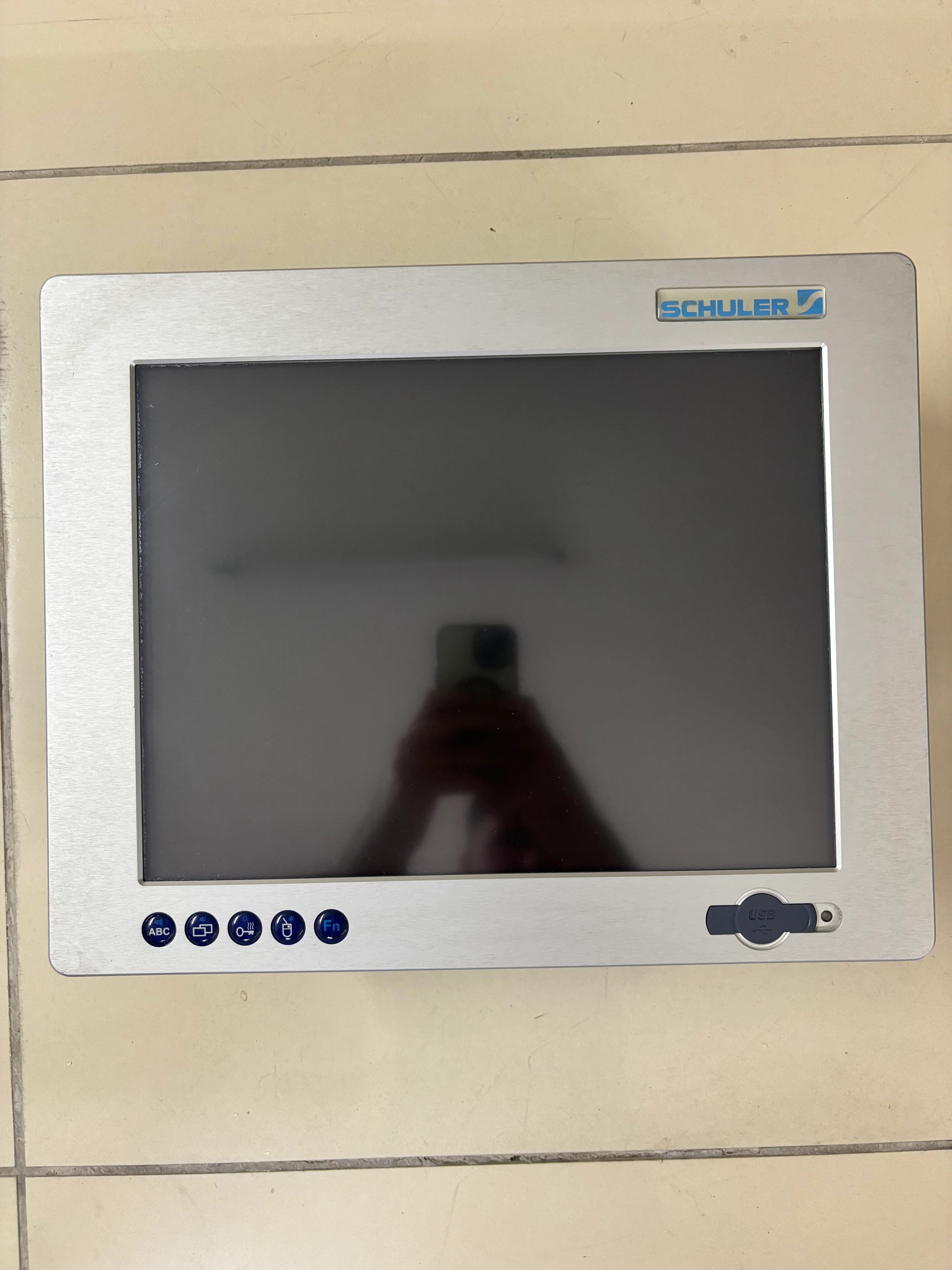 Ürün resmi: Schuler PPC-6315-DVG Endüstriyel Panel PC | 15 Dokunmatik HMI Bilgisayar