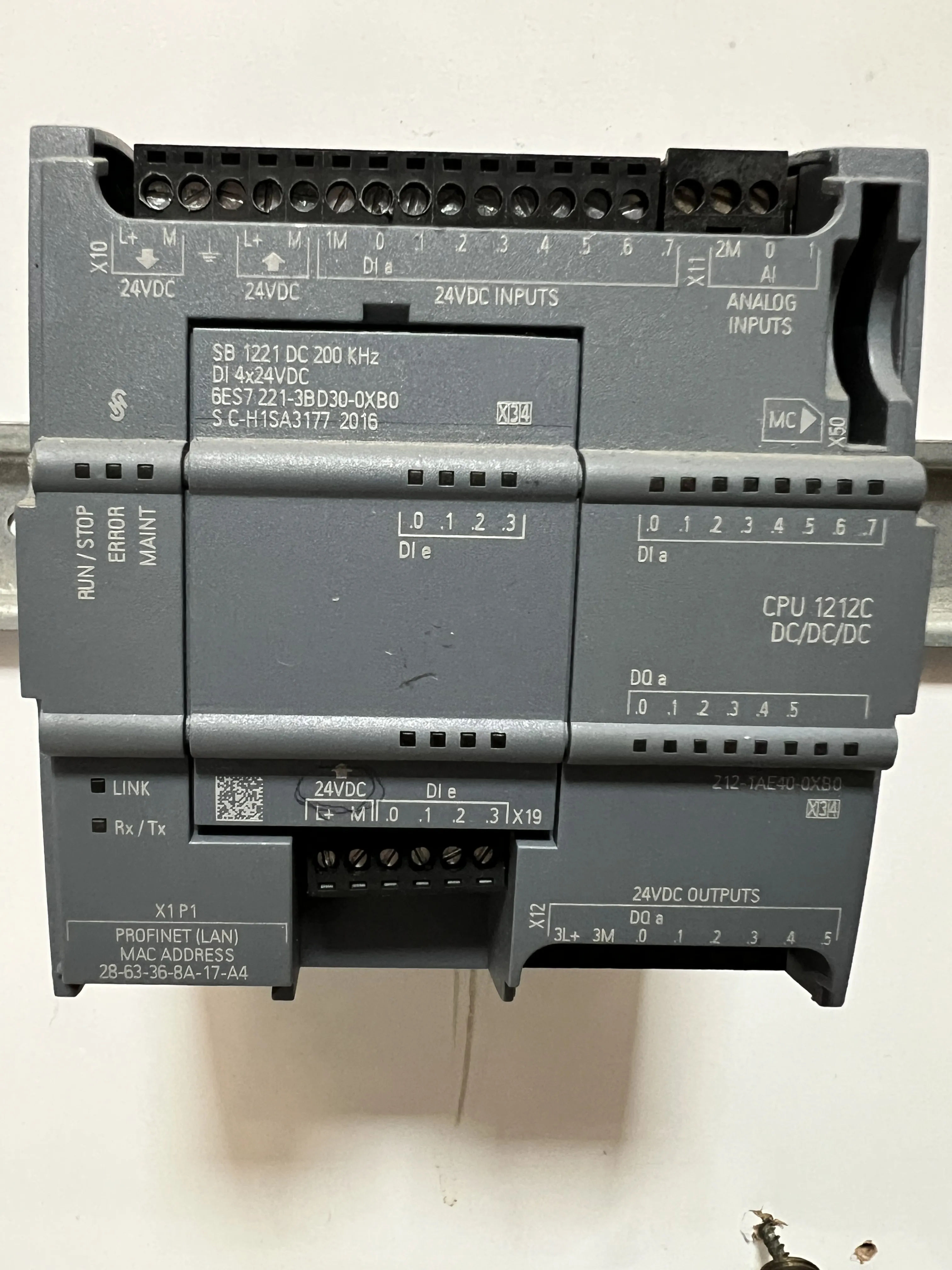 Ürün resmi: Siemens 6ES7212-1AE40-0XB0 S7-1200 CPU 1212C | Kompakt PLC