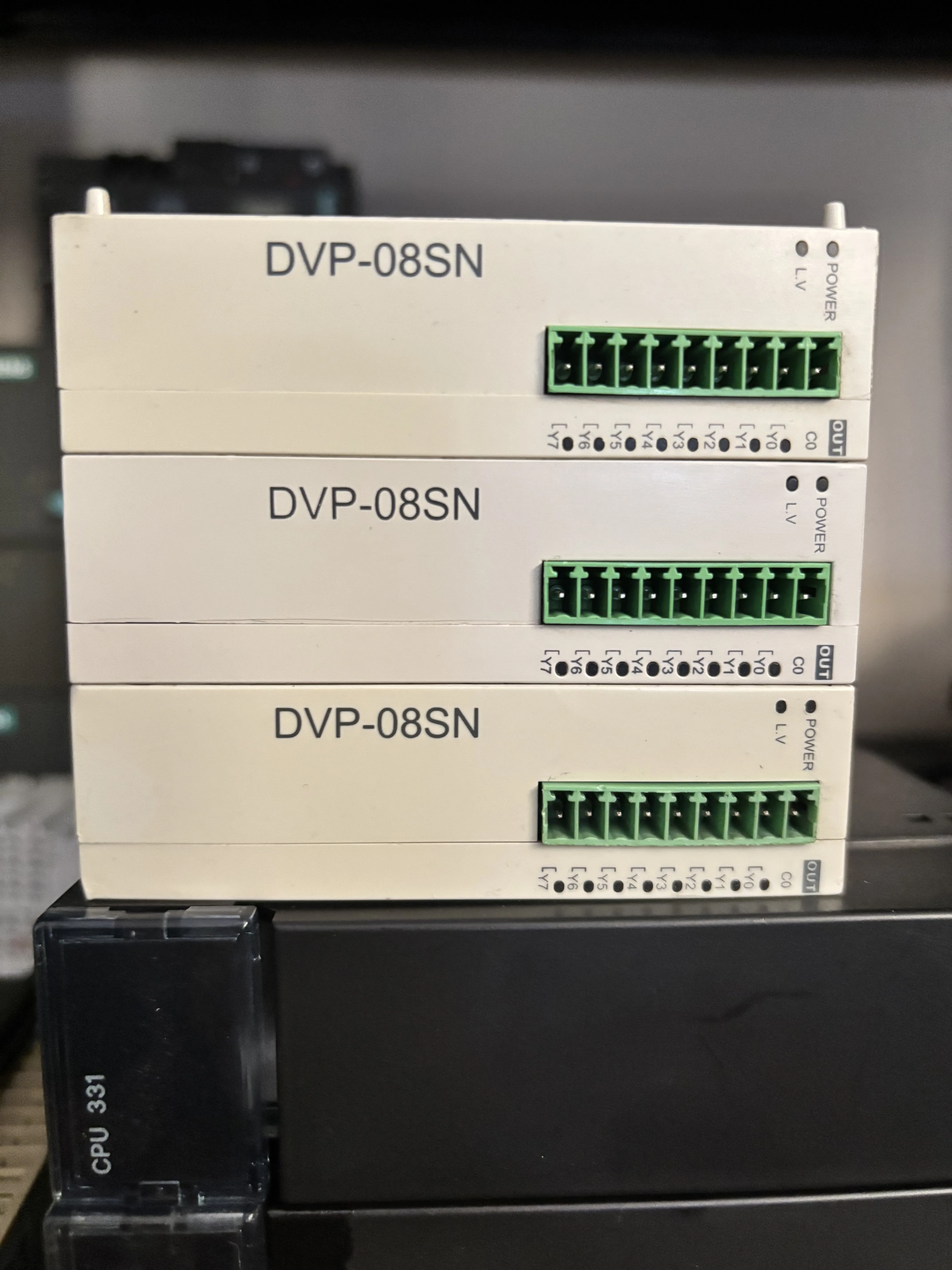 Product image: Delta DVP-08SN 8-Channel Digital Output Module (NPN)