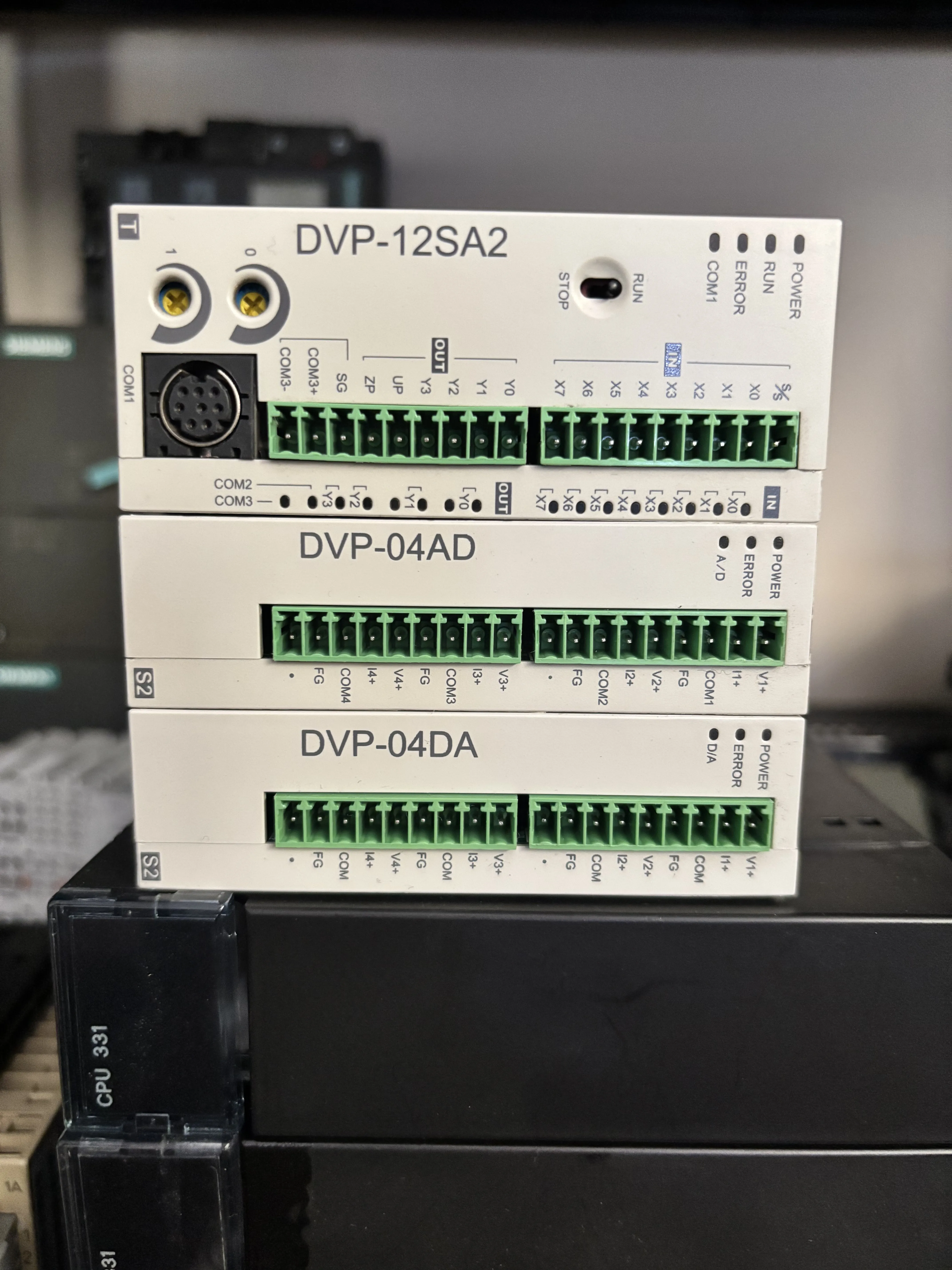 Product image: Delta DVP-12SA2 PLC CPU