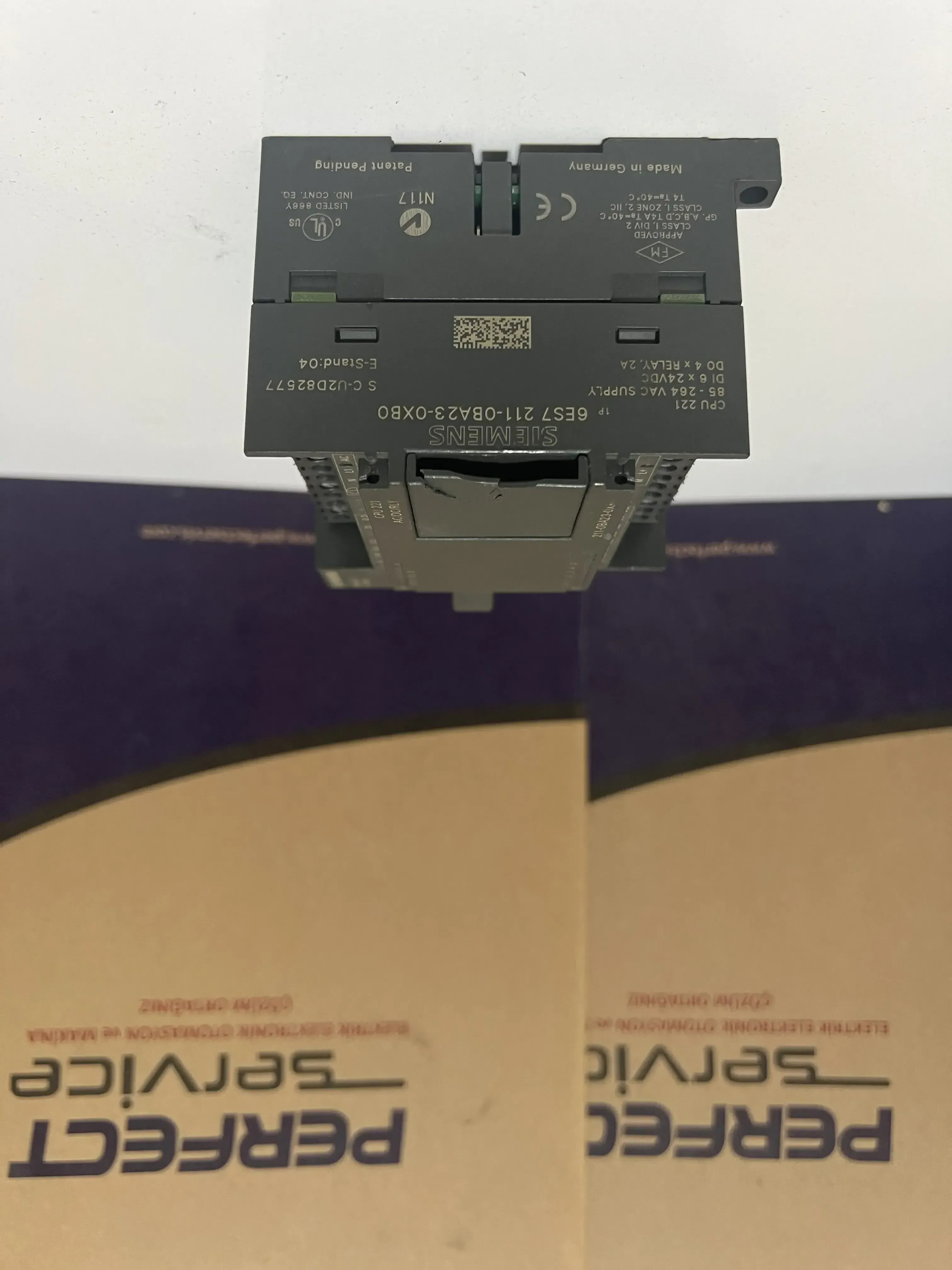 Siemens 6ES7211-0BA23-0XB0 CPU 1211C Kompakt PLC thumbnail