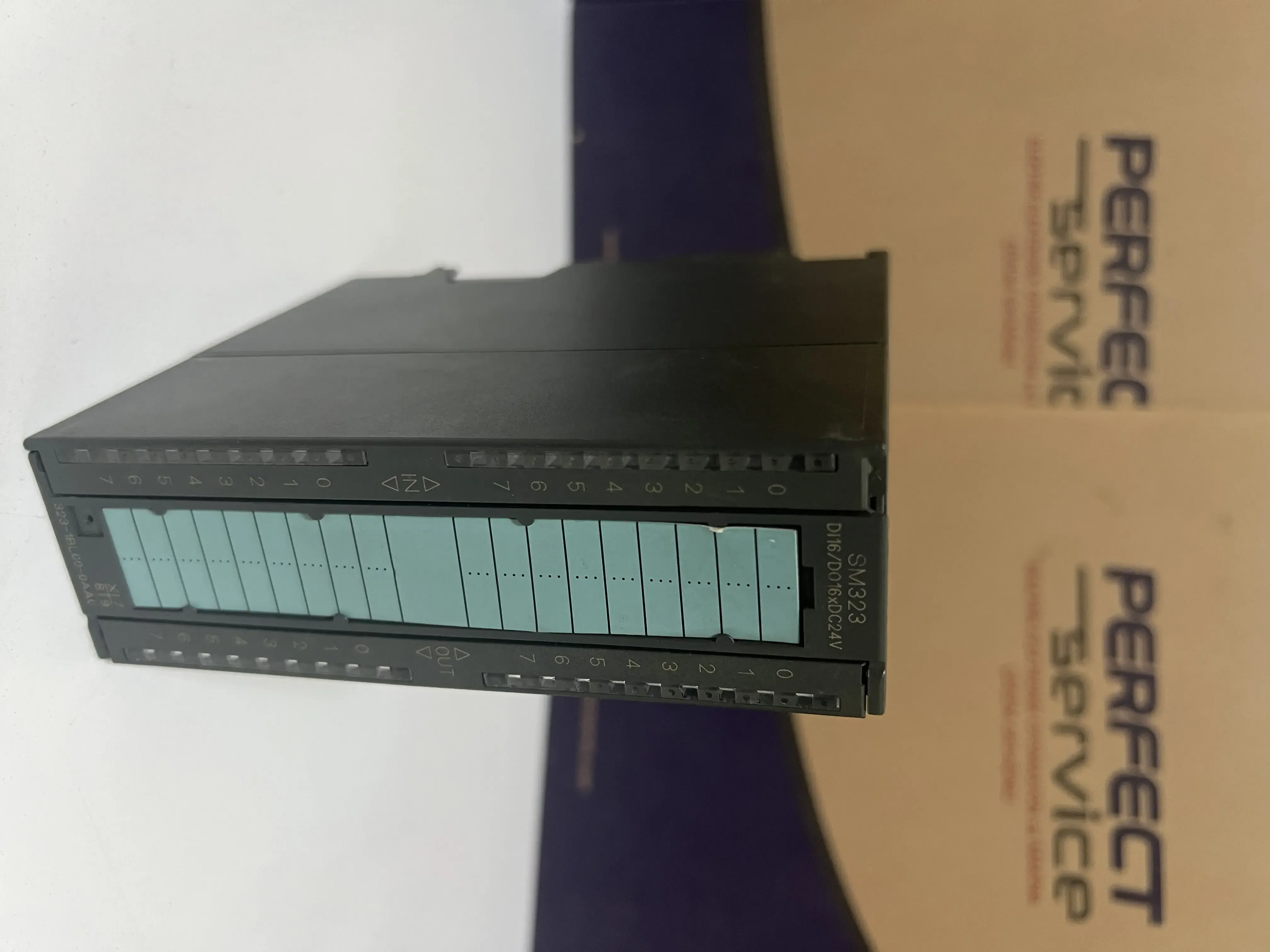 Siemens 6ES7323-1BL00-0AA0 Dijital Giriş Modülü