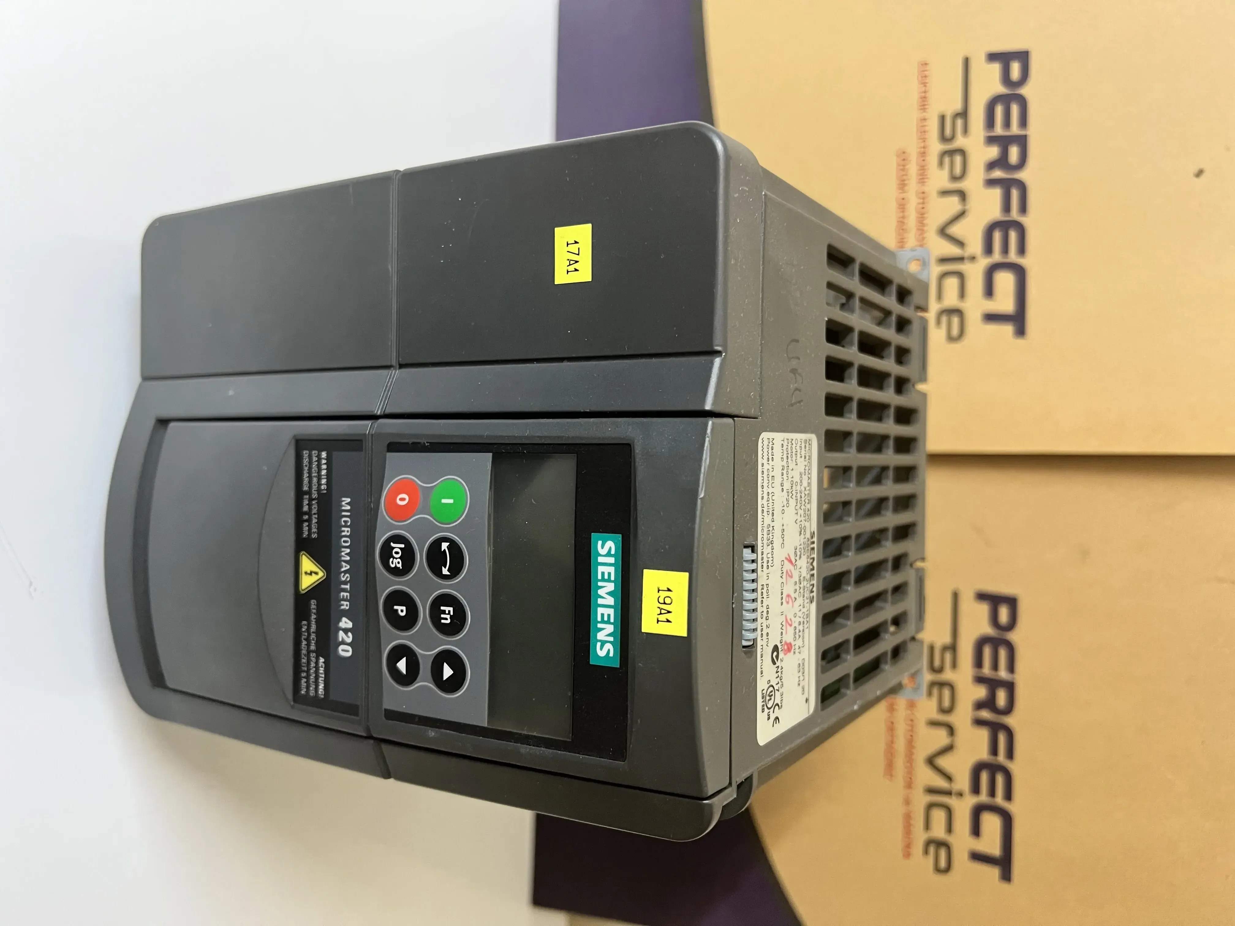 Siemens 6SE6420-2UC21-1BA1 Micromaster 420 Frekans İnverteri