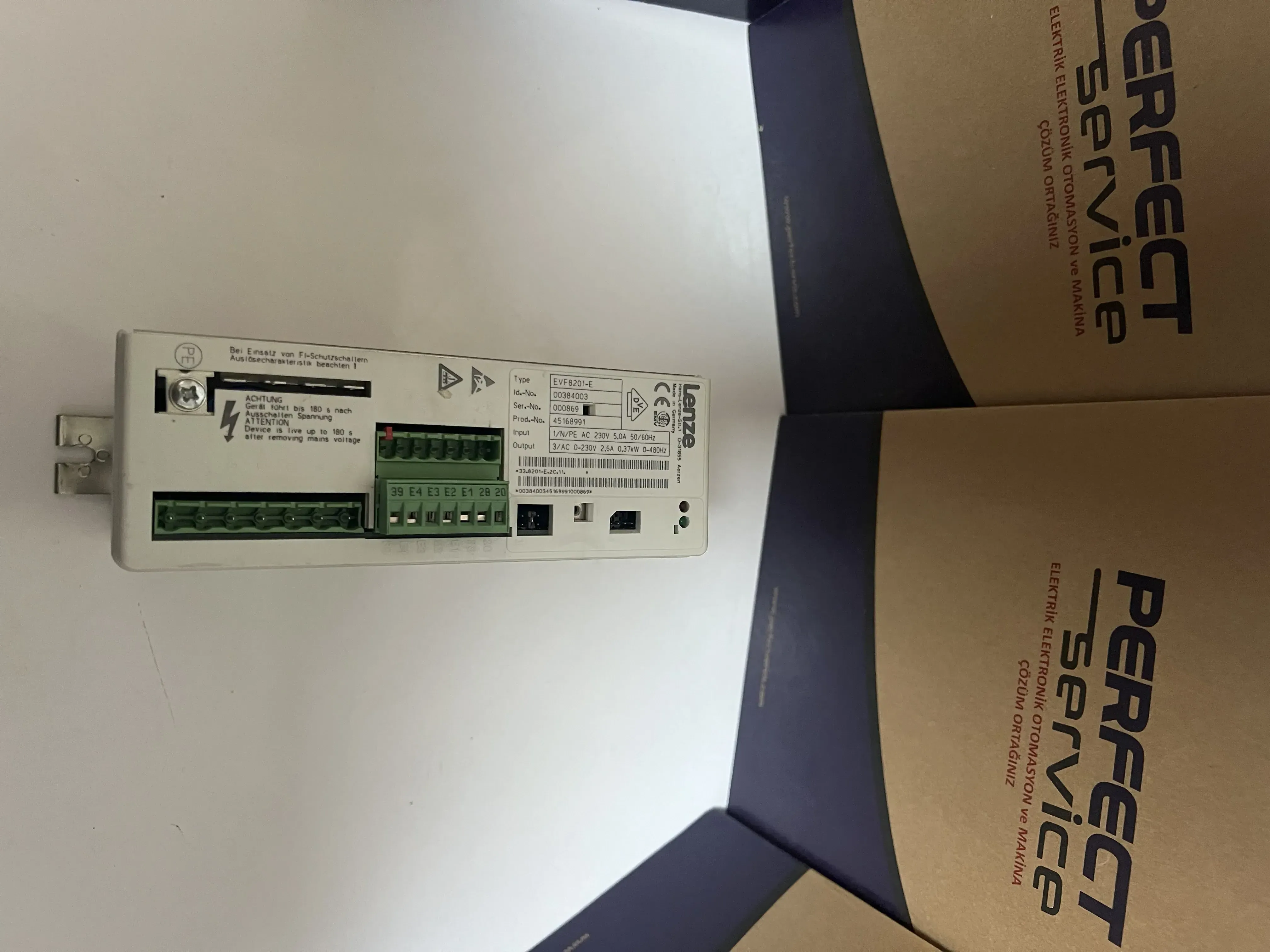 Lenze EVF8201-E 8200 Vector Frekans İnverteri